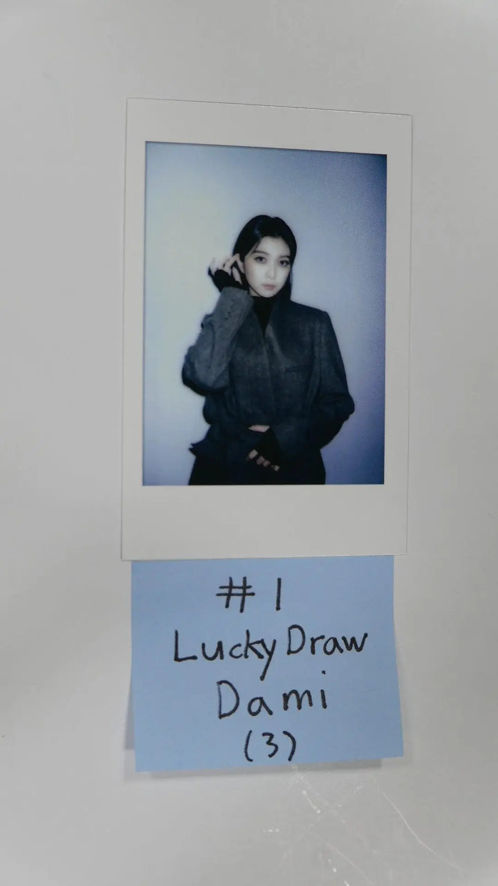 Dreamcatcher "Road To Utopia" - Lucky Draw (M2U, SoundWave) Photocard - HALLYUSUPERSTORE