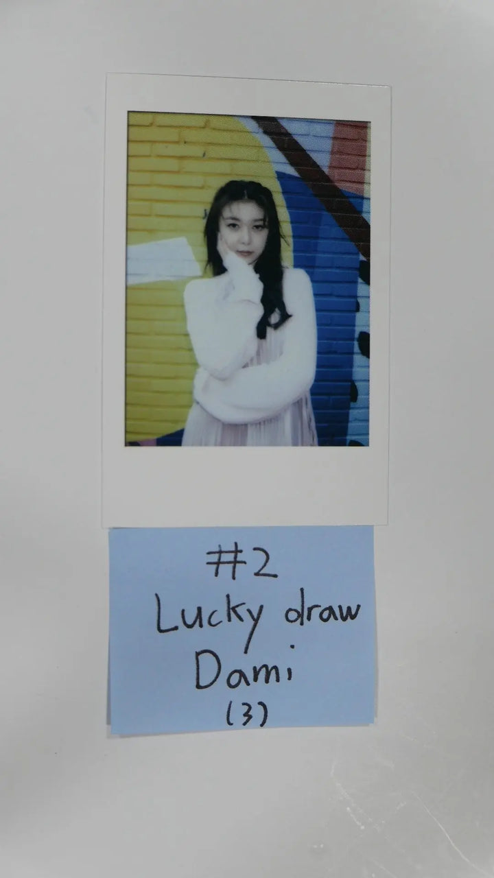Dreamcatcher "Road To Utopia" - Lucky Draw (M2U, SoundWave) Photocard - HALLYUSUPERSTORE