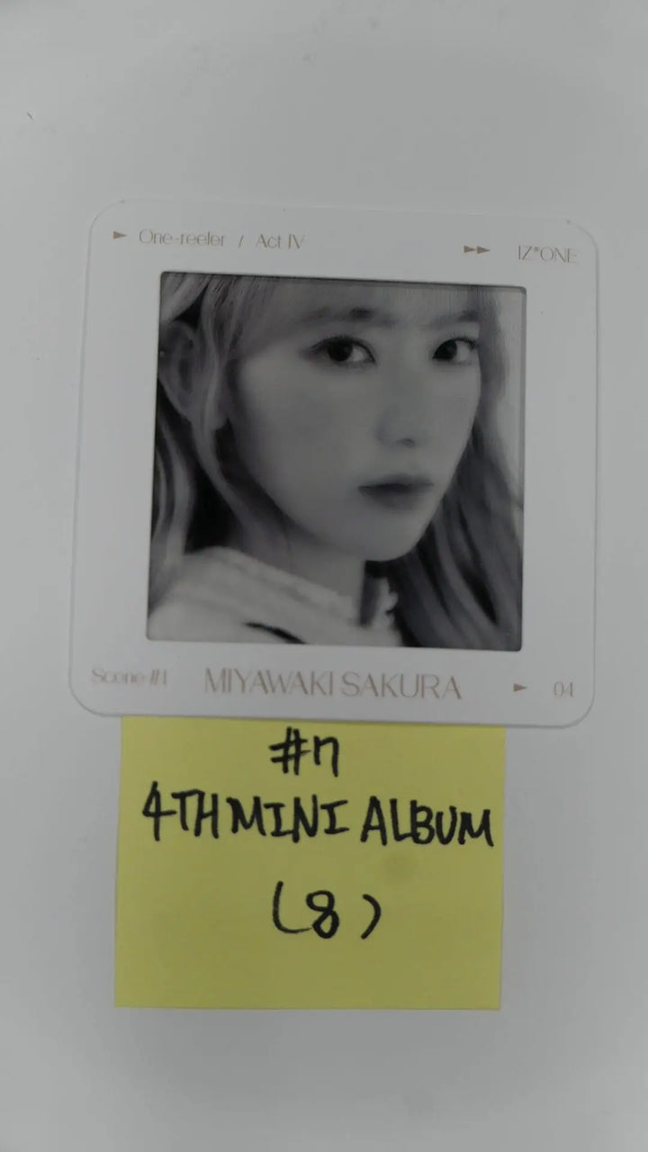 IZ*ONE IZONE 'One-reeler' / Act Ⅳ - Official Photocard - Miyawaki Sakura - HALLYUSUPERSTORE