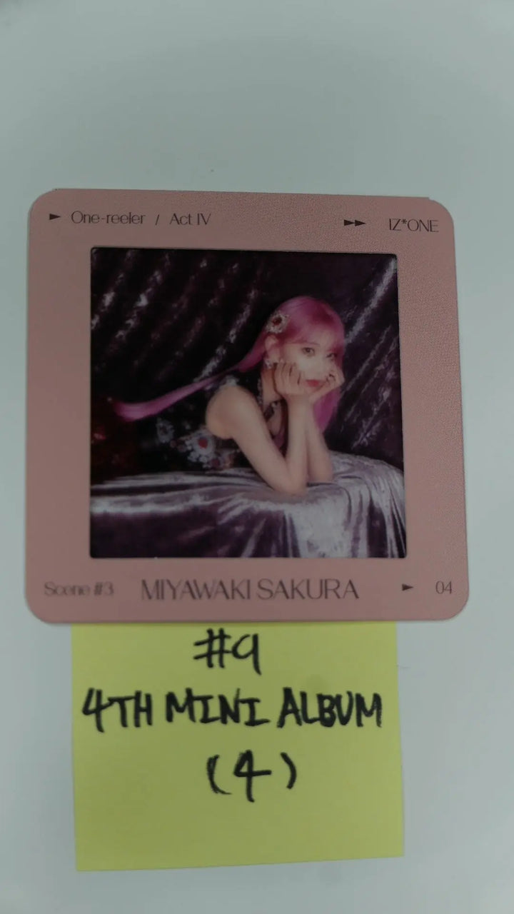 IZ*ONE IZONE 'One-reeler' / Act Ⅳ - Official Photocard - Miyawaki Sakura - HALLYUSUPERSTORE