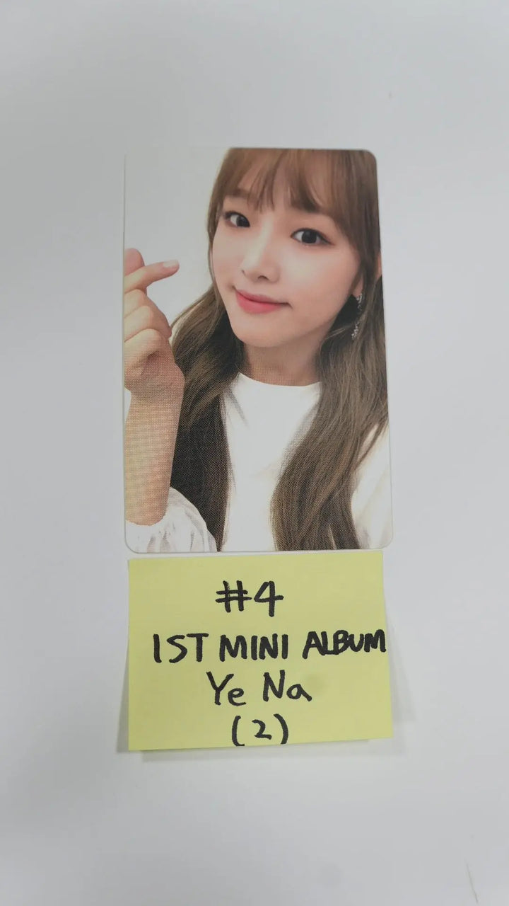 Iz*one IZONE "Color*Iz" - Official Photocard - HALLYUSUPERSTORE