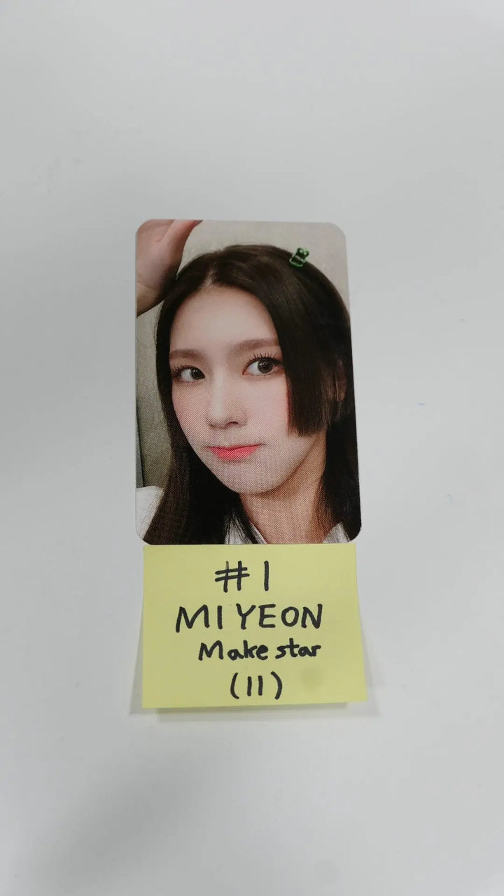 (g) I-DLE "I Burn" - Makestar Fansign Event Photocard (Ver. #2) - HALLYUSUPERSTORE