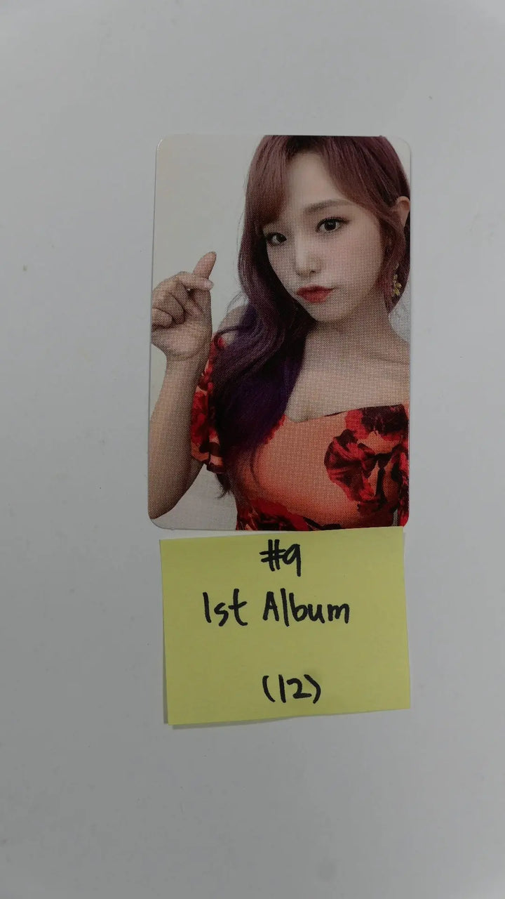 IZ*ONE IZONE 'BLOOM*IZ' / VOL.1- Official Photocard - Yena - HALLYUSUPERSTORE