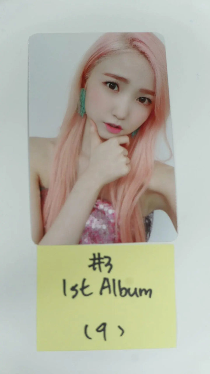 IZ*ONE IZONE 'BLOOM*IZ' / VOL.1- Official Photocard - Hitomi - HALLYUSUPERSTORE