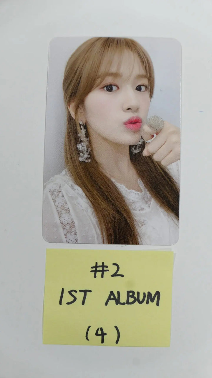 IZ*ONE IZONE 'BLOOM*IZ' / VOL.1- Official Photocard - Yujin - HALLYUSUPERSTORE