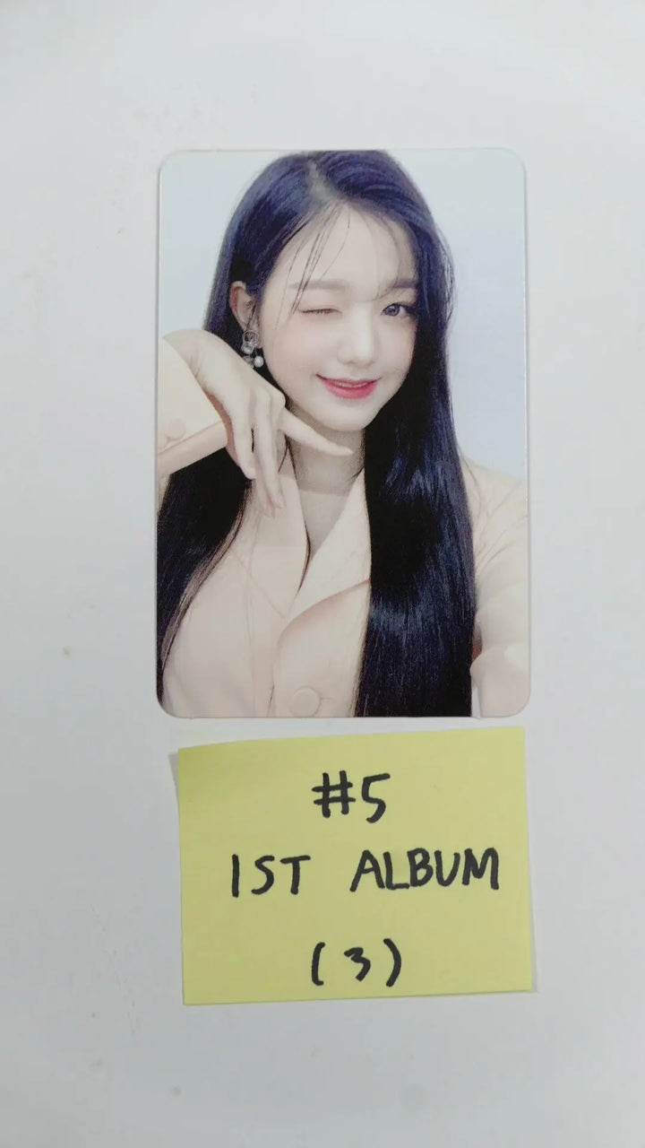 IZ*ONE IZONE 'BLOOM*IZ' / VOL.1- Official Photocard - Wonyoung - HALLYUSUPERSTORE