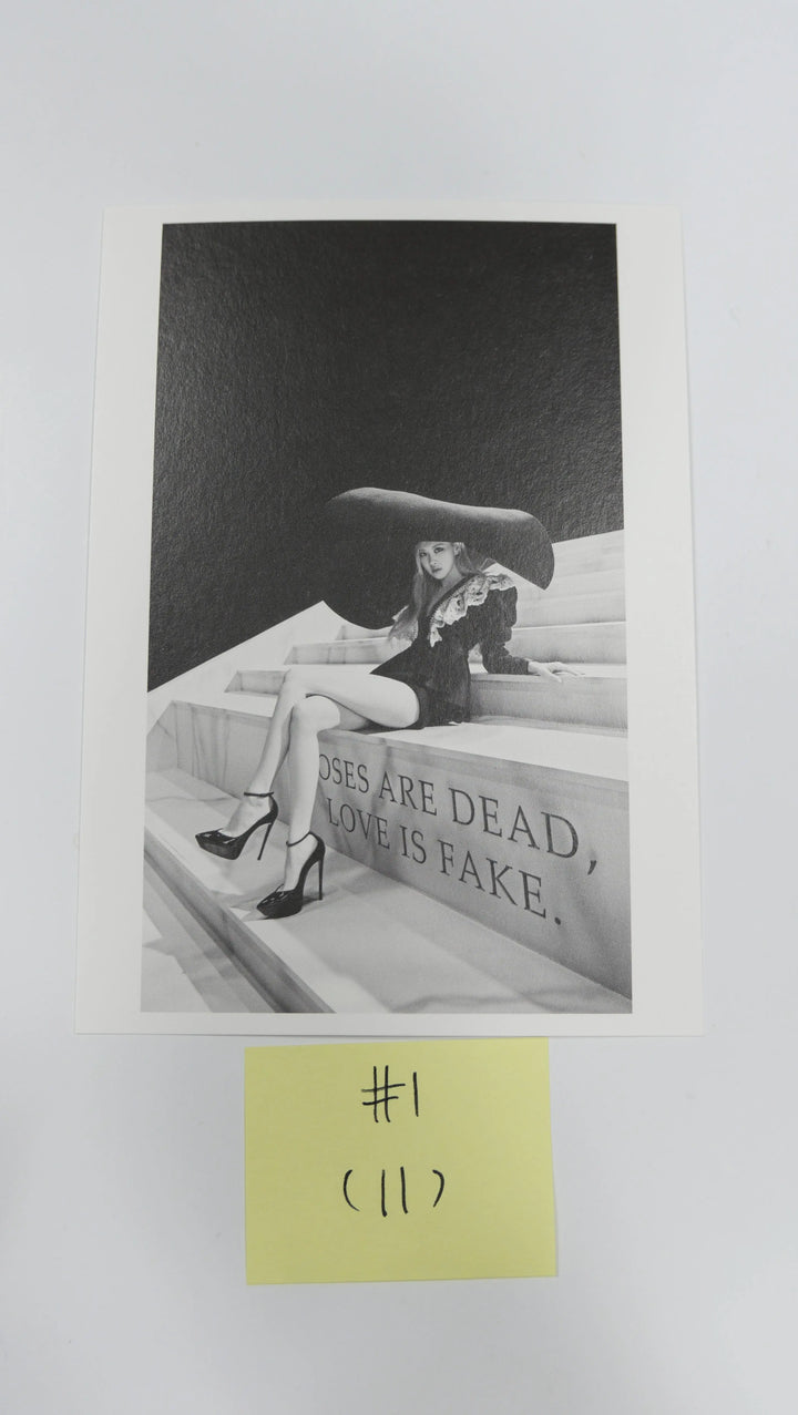 Rose (of Blackpink) -R-   Official Postcard - HALLYUSUPERSTORE