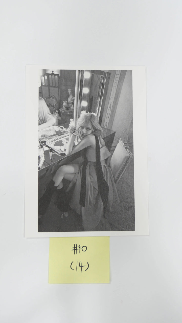 Rose (of Blackpink) -R-   Official Postcard - HALLYUSUPERSTORE