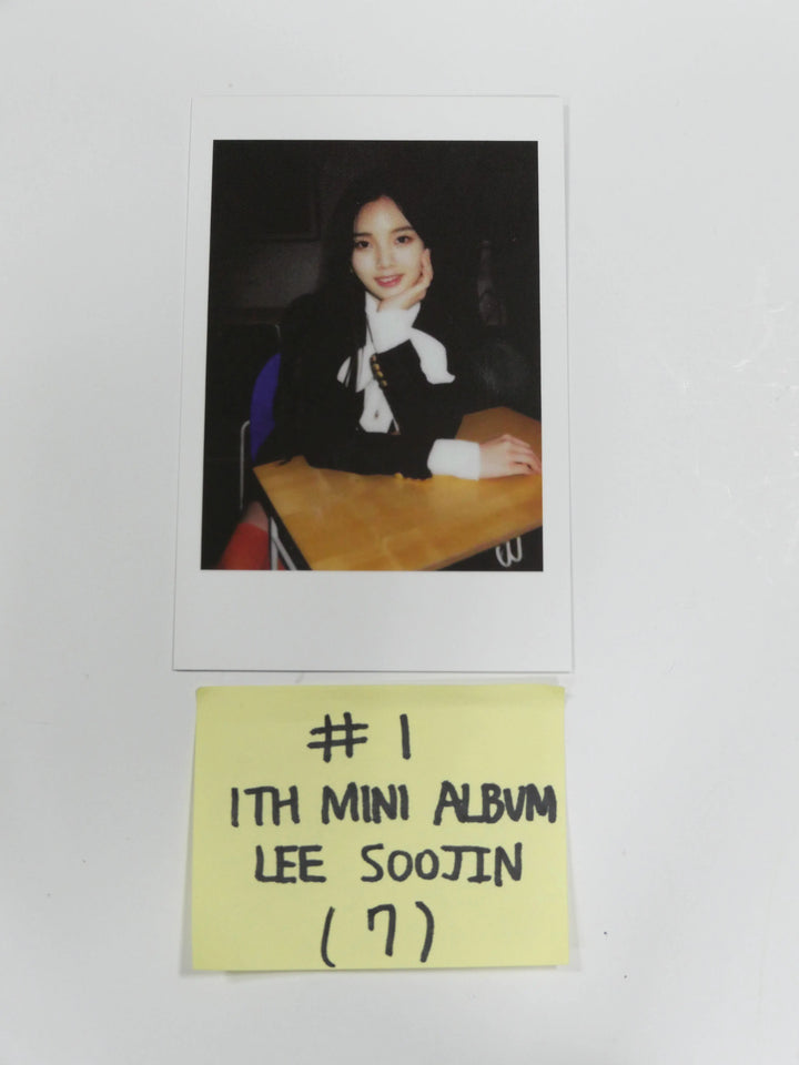 Weeekly "We are" 1st mini - Official Photocard - HALLYUSUPERSTORE