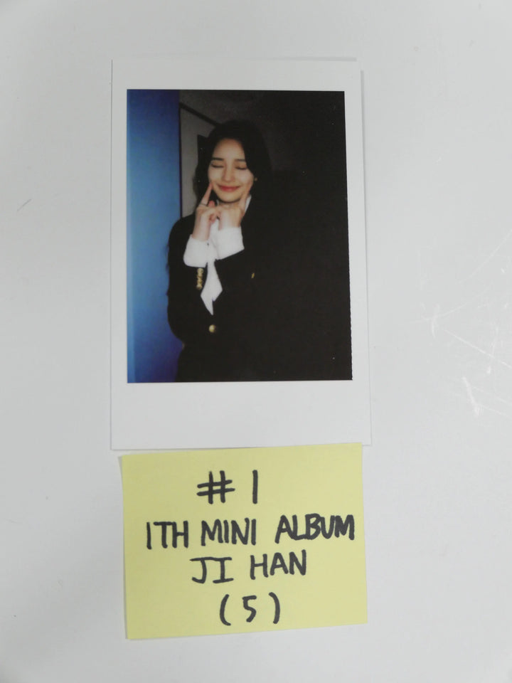 Weeekly "We are" 1st mini - Official Photocard - HALLYUSUPERSTORE