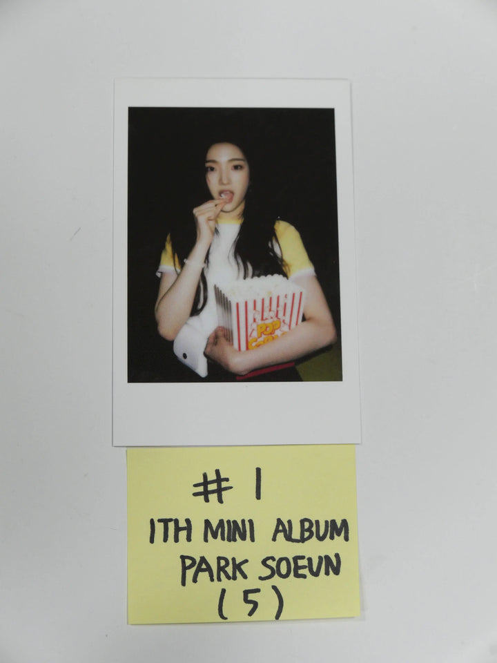 Weeekly "We are" 1st mini - Official Photocard - HALLYUSUPERSTORE