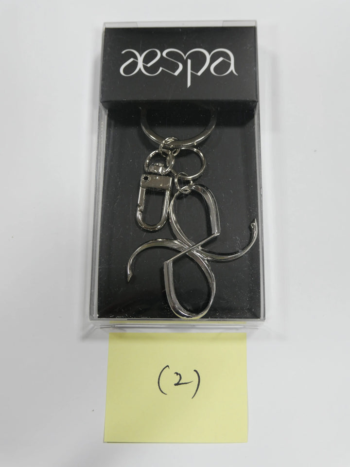 AESPA SMTOWN OFFICIAL GOODS - Grip Tok, Key Ring, Hair Pin Set - HALLYUSUPERSTORE