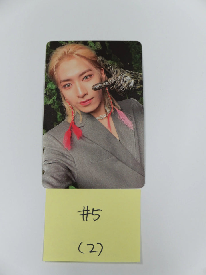 ONEUS "DEVIL" - Official Photocard - HALLYUSUPERSTORE