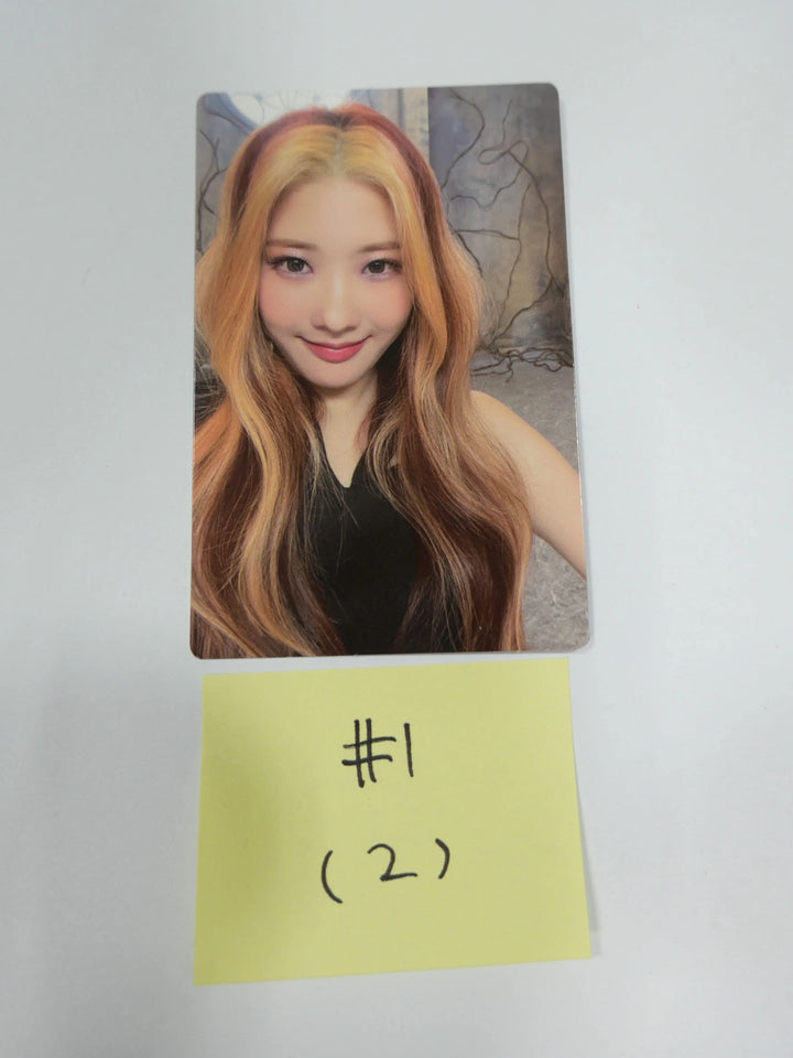 Purple Kiss Into the Violet - Official Photocard (updated 3-31) - HALLYUSUPERSTORE