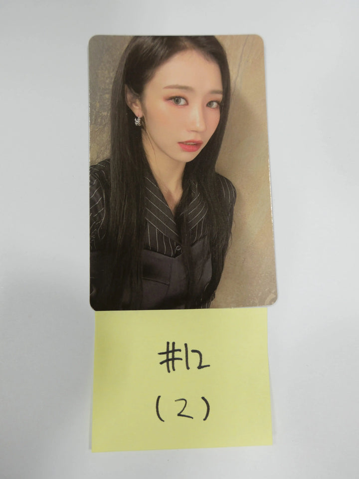 Purple Kiss Into the Violet - Official Photocard (updated 3-31) - HALLYUSUPERSTORE