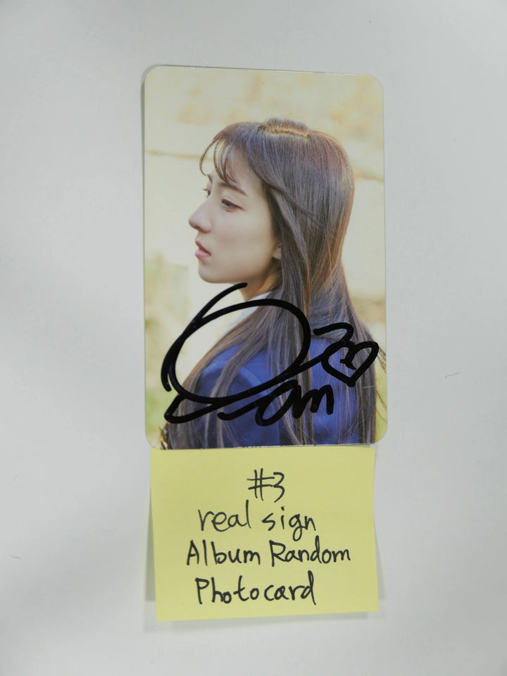 WJSN Cosmic Girls - Hand Autographed Official Photocard (Old) - HALLYUSUPERSTORE