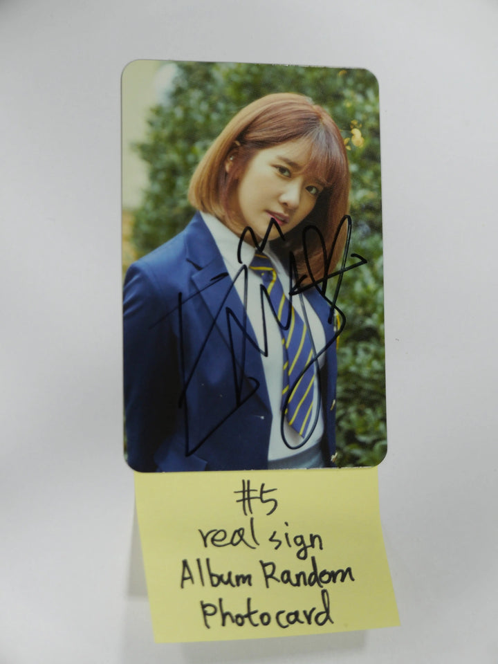 WJSN Cosmic Girls - Hand Autographed Official Photocard (Old) - HALLYUSUPERSTORE