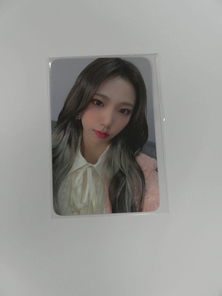 WJSN Cosmic Girls - "Unnatural" Ktown4u Pre-order Photocard - HALLYUSUPERSTORE