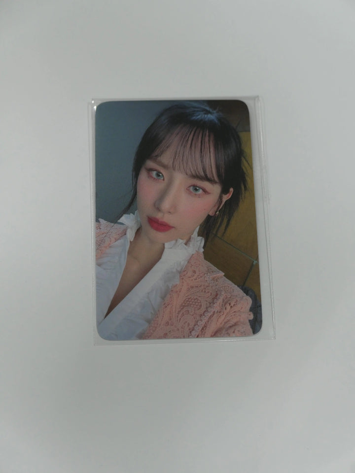 WJSN Cosmic Girls - "Unnatural" Ktown4u Pre-order Photocard - HALLYUSUPERSTORE