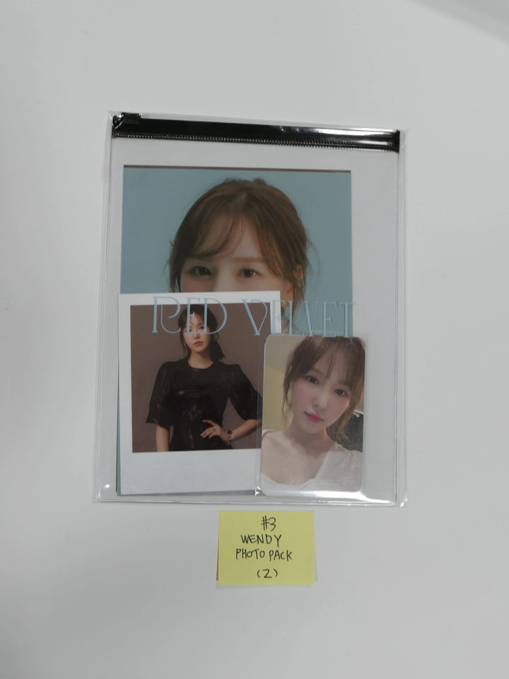 Red Velvet SMTOWN OFFICIAL GOODS 2021 SEASON'S GREETINGS PHOTO PACK +2 PHOTOCARD - HALLYUSUPERSTORE