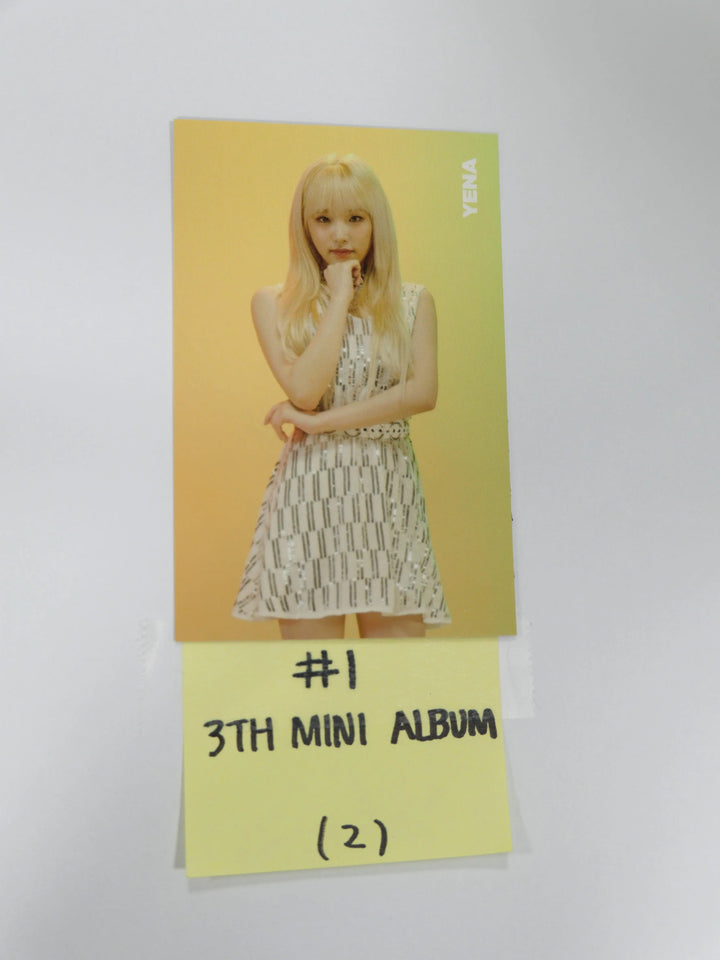 IZ*ONE IZONE 'Oneiric Diary'- Official Photocard (#1) - HALLYUSUPERSTORE