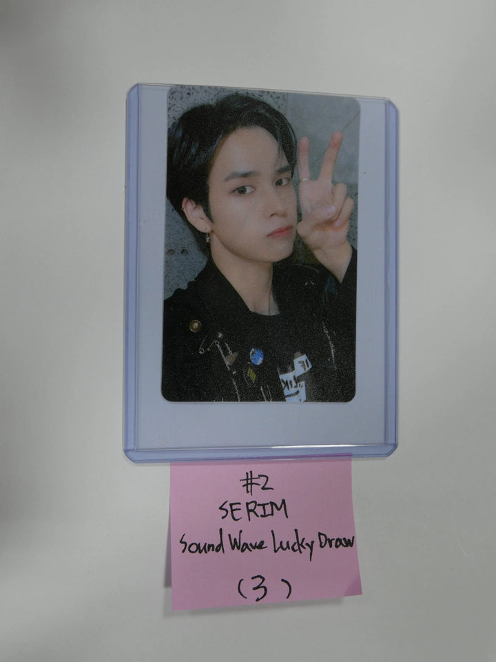 Cravity 'HIDEOUT : BE OUR VOICE' - LUCKY DRAW PLASTIC PHOTO CARD VER. 2 - HALLYUSUPERSTORE