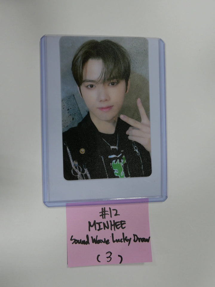 Cravity 'HIDEOUT : BE OUR VOICE' - LUCKY DRAW PLASTIC PHOTO CARD VER. 2 - HALLYUSUPERSTORE