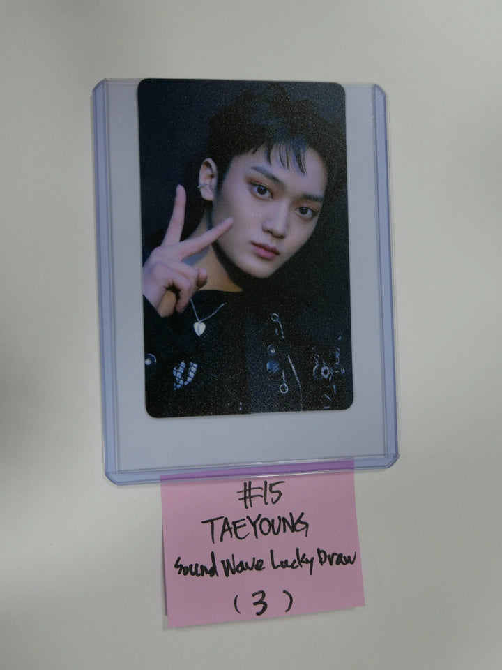 Cravity 'HIDEOUT : BE OUR VOICE' - LUCKY DRAW PLASTIC PHOTO CARD VER. 2 - HALLYUSUPERSTORE