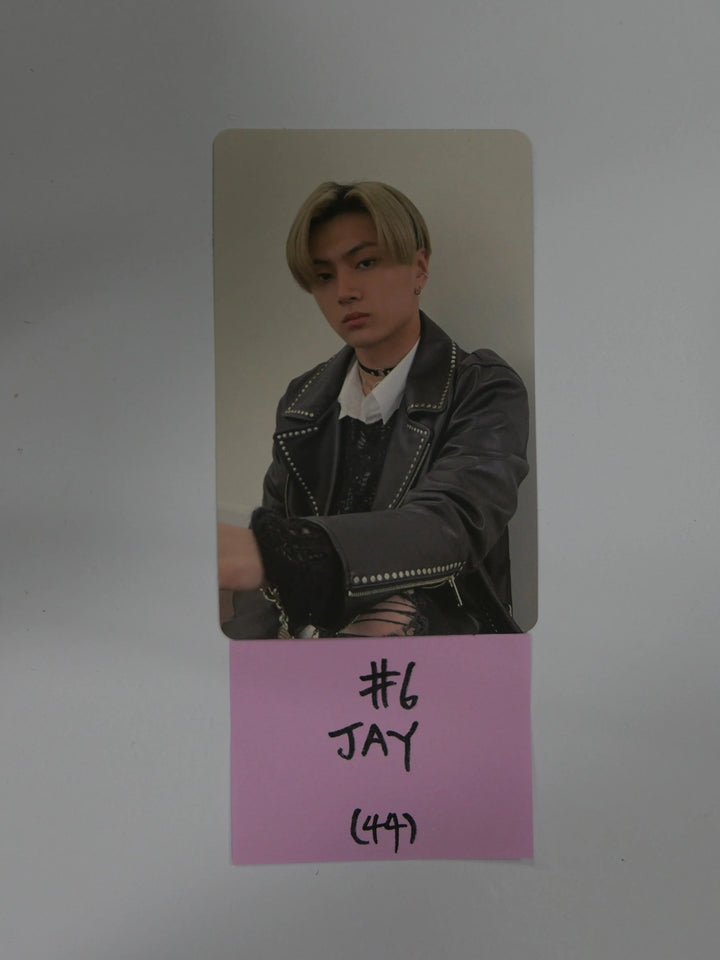 Enhypen 'Border Carnival' - Official Photocard (Jay, Heeseung) - HALLYUSUPERSTORE