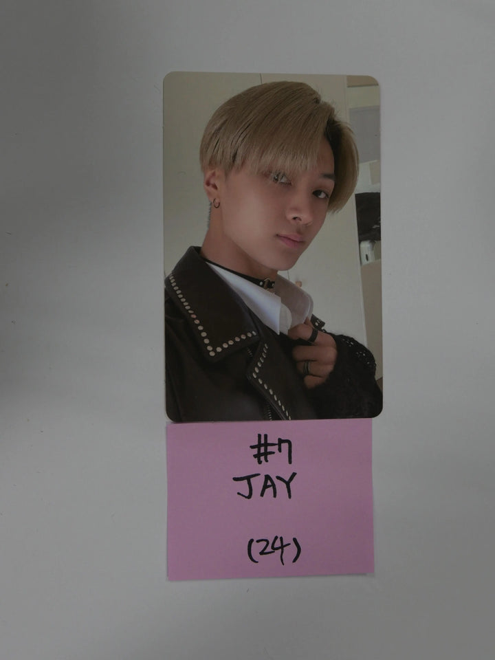 Enhypen 'Border Carnival' - Official Photocard (Jay, Heeseung) - HALLYUSUPERSTORE
