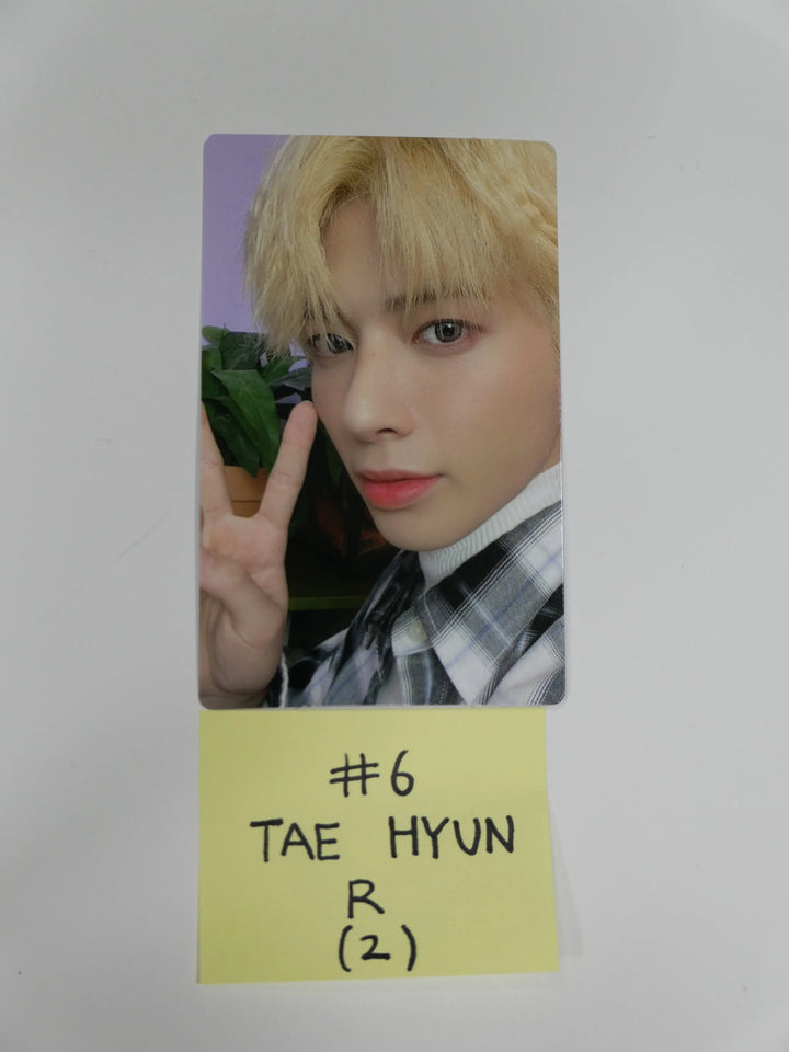 TXT - Tomorrow X Together - 'Blue Hour' Official ( Luckydraw ) PHOTOCARD - HALLYUSUPERSTORE