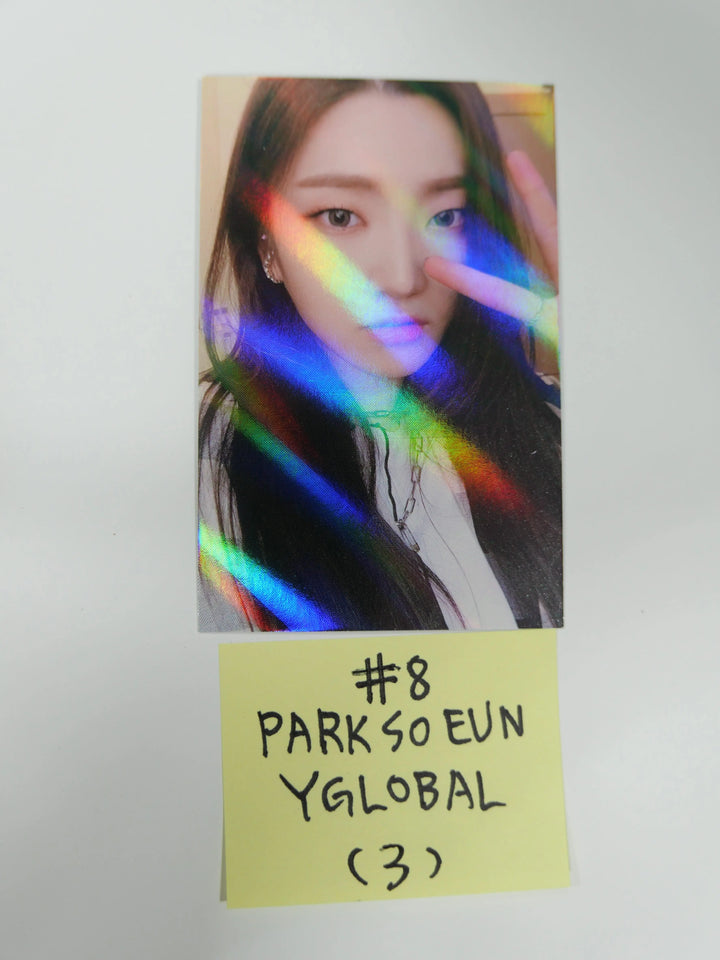 Weeekly "We Play" 3rd mini - Yglobal Pre-order Event Hologram Photocard - HALLYUSUPERSTORE