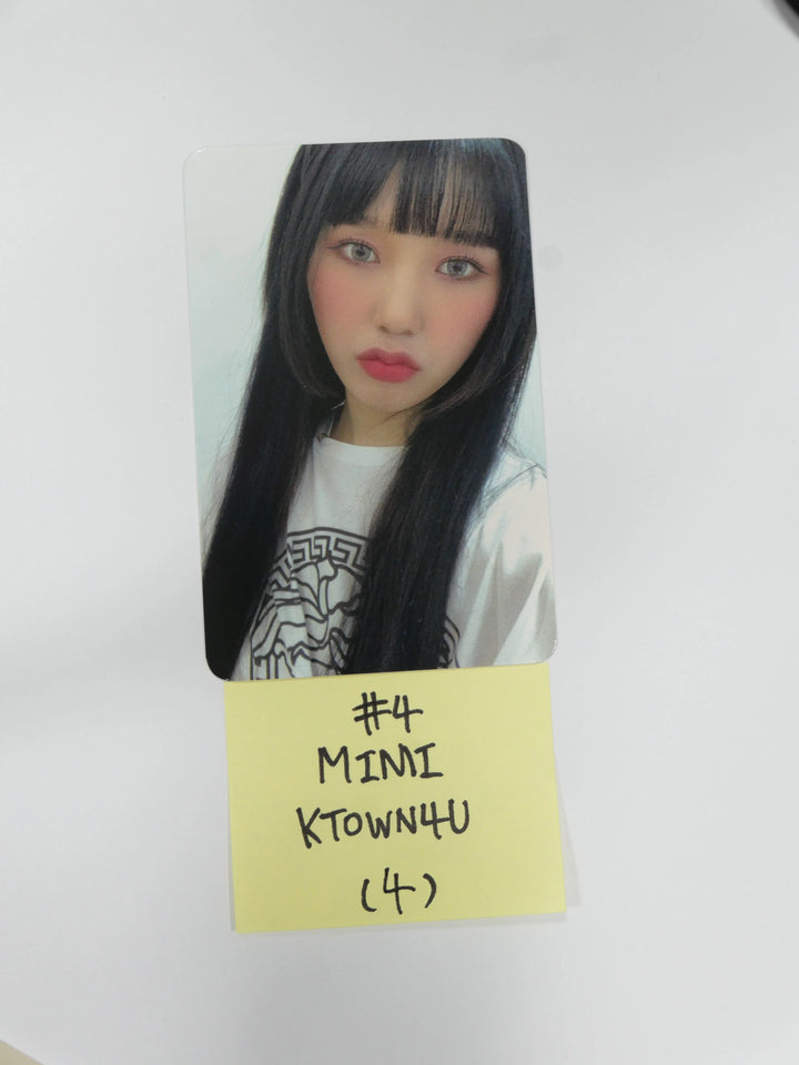 Oh My Girl "Dun Dun Dance"- Ktown4u Pre-Order Photocard - HALLYUSUPERSTORE