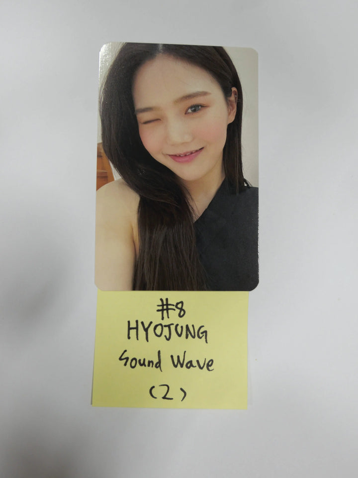 Oh My Girl "Dun Dun Dance"- Soundwave Pre-Order Photocard - HALLYUSUPERSTORE