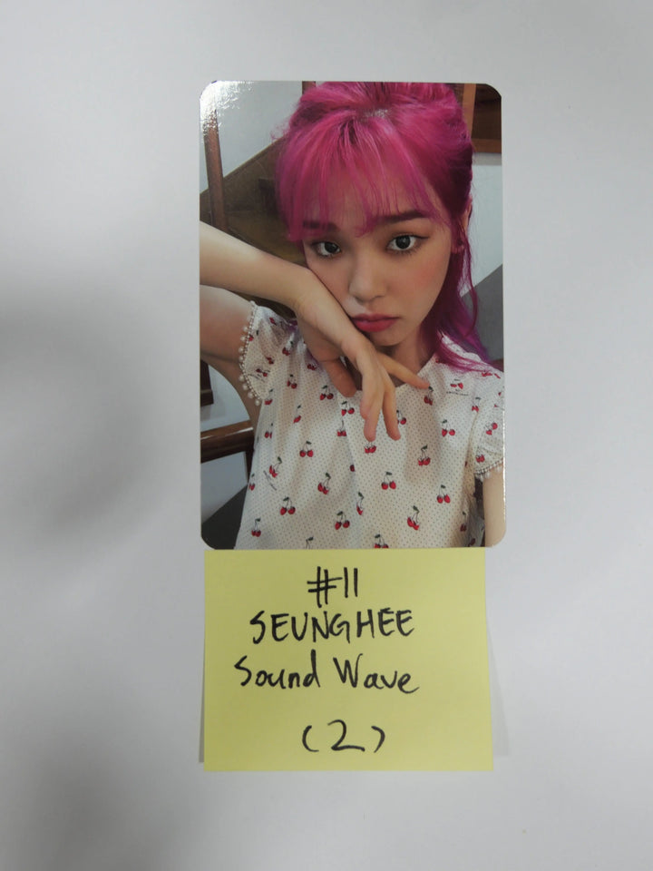 Oh My Girl "Dun Dun Dance"- Soundwave Pre-Order Photocard - HALLYUSUPERSTORE