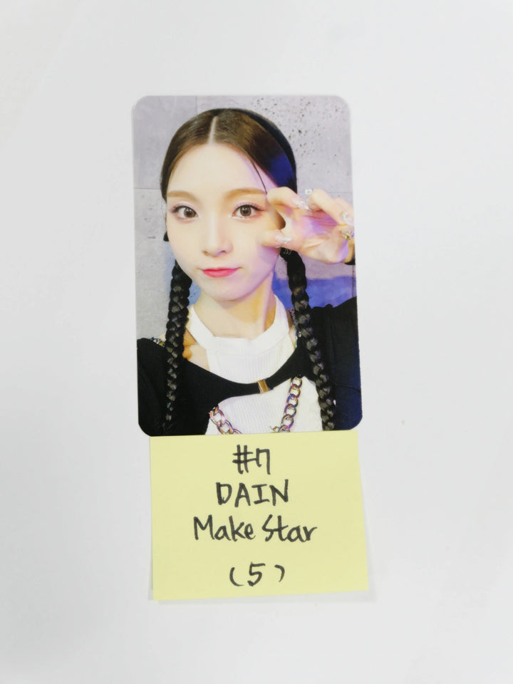 Hot Issue "Issue Maker" - Make Star Pre_order Benefit Photocard - HALLYUSUPERSTORE