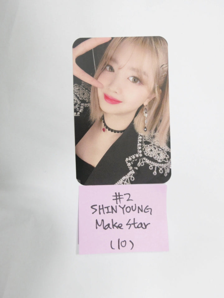 G-REYISH "M" - Makestar Pre-Order Benefit Photocard - HALLYUSUPERSTORE