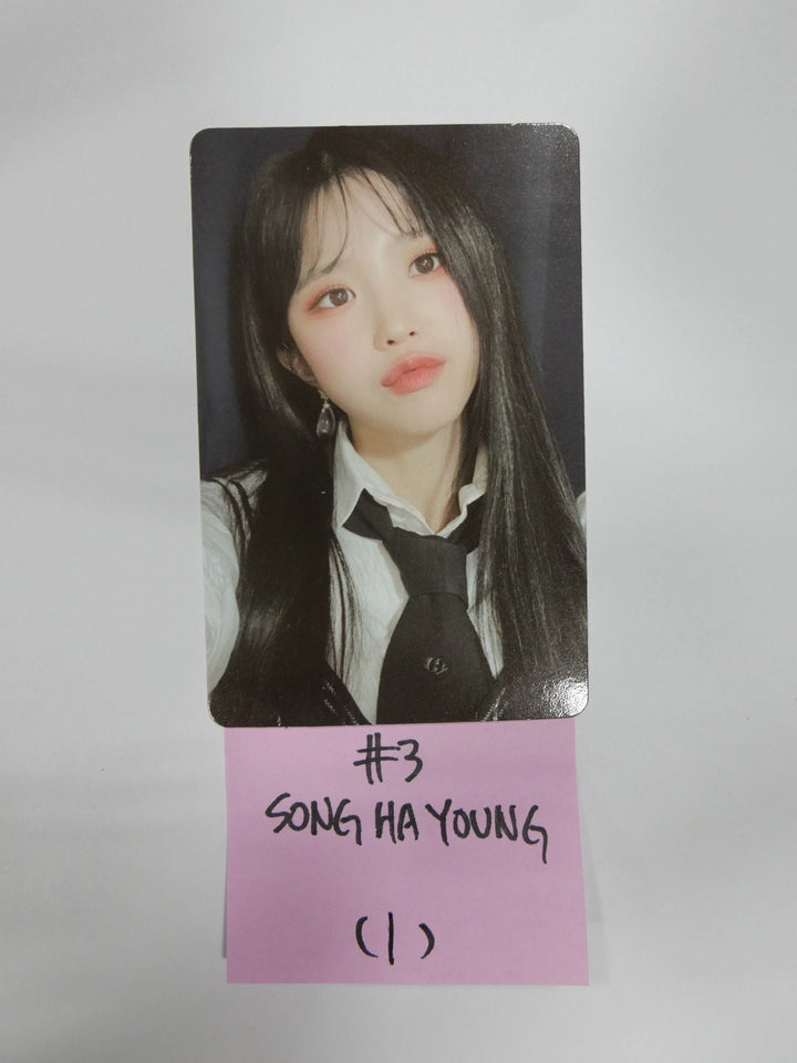 Fromis_9 "9 Way Ticket" - Official Photocard - HALLYUSUPERSTORE
