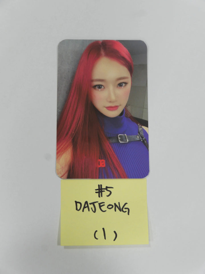 Pixy 'Fairy Forest Bravery' - Official Photocard - HALLYUSUPERSTORE