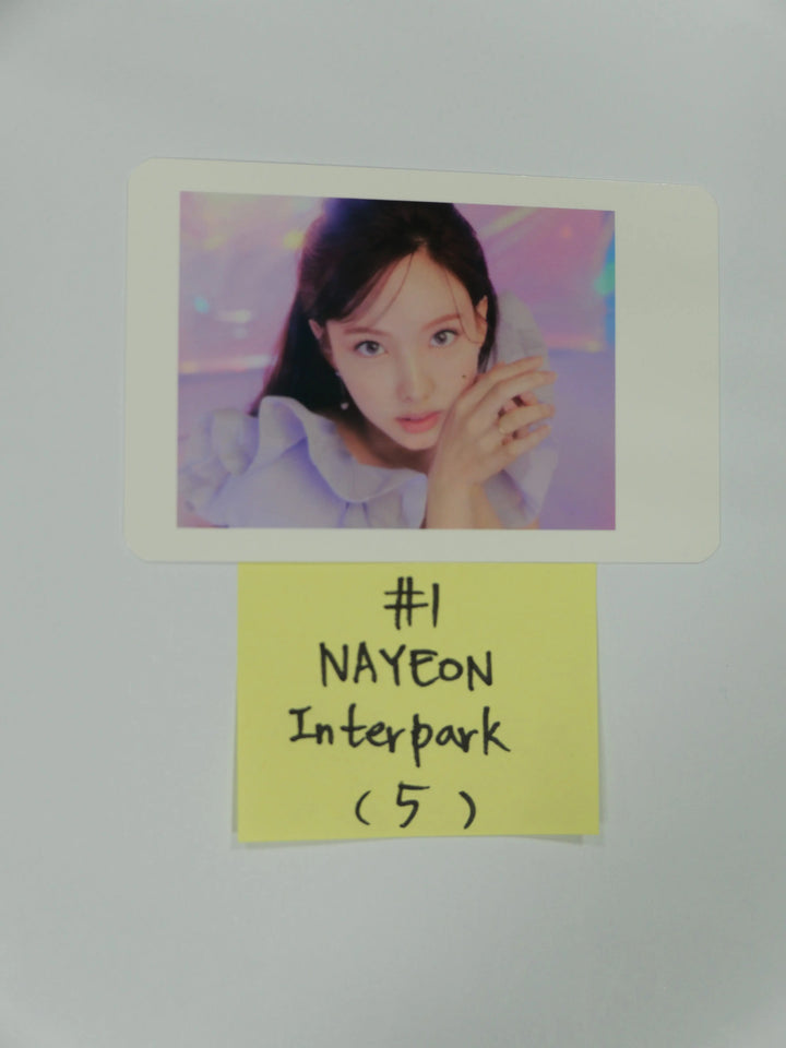 Twice 'Taste Of Love' - Interpark & Aladin Preorder Benefit Photocard - HALLYUSUPERSTORE