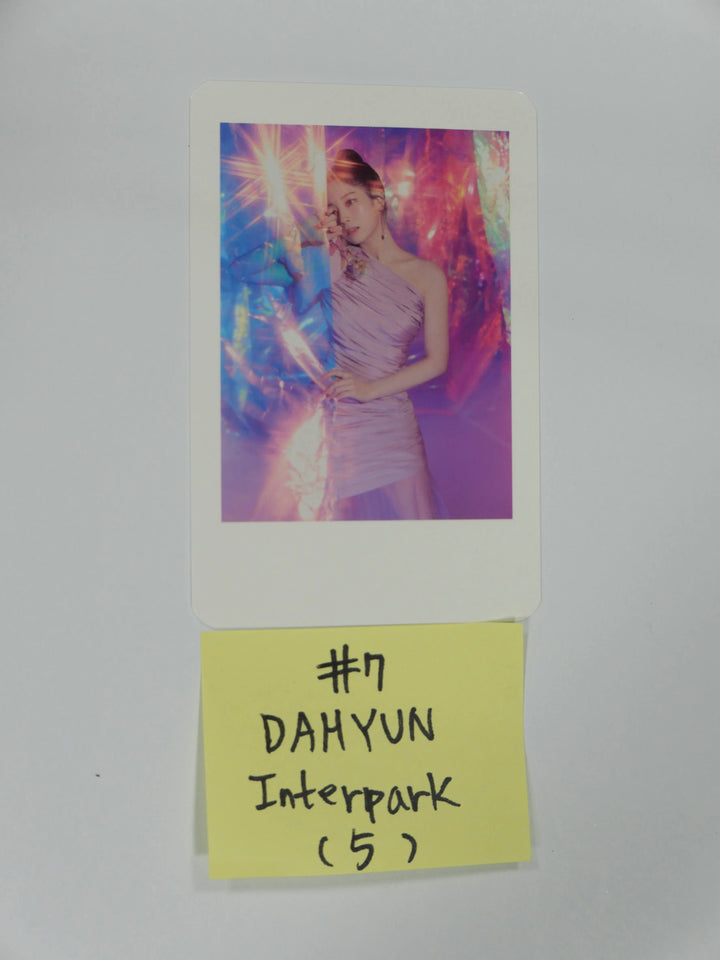 Twice 'Taste Of Love' - Interpark & Aladin Preorder Benefit Photocard - HALLYUSUPERSTORE