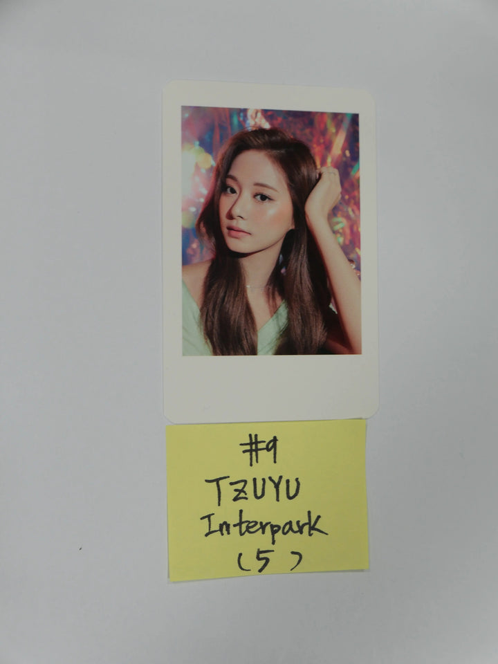 Twice 'Taste Of Love' - Interpark & Aladin Preorder Benefit Photocard - HALLYUSUPERSTORE