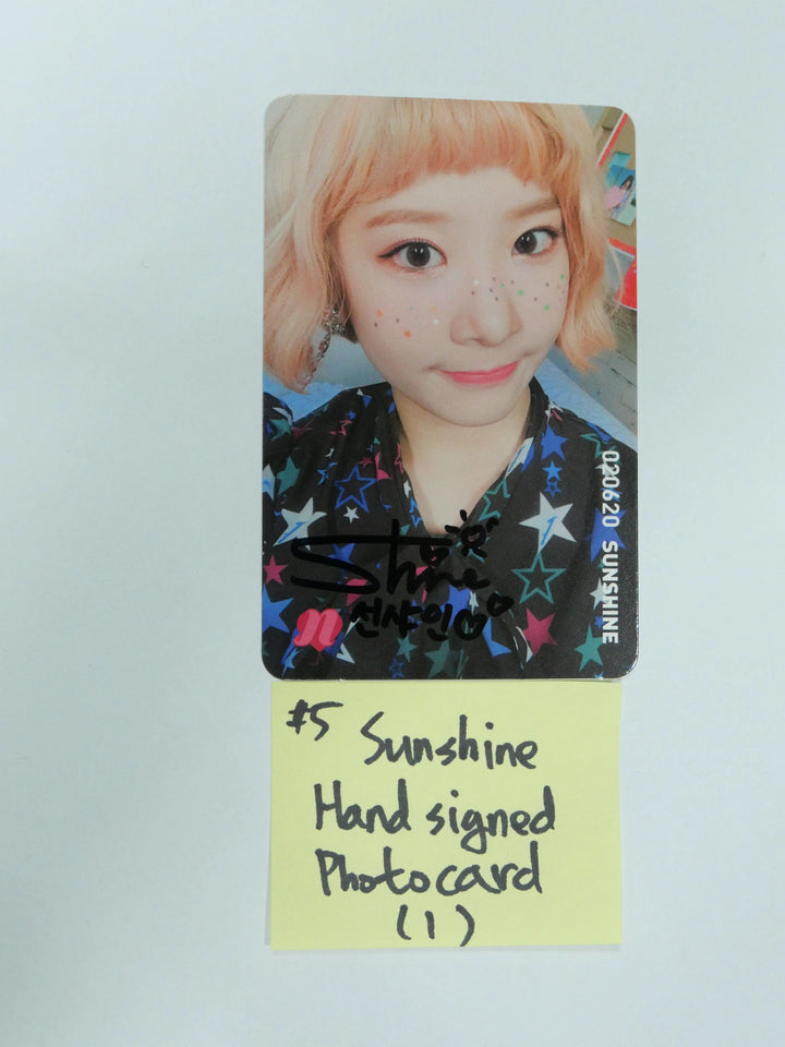 Nature - Hand Signed Photocard ( GAGA, Loha, Sunshine, Uchae ) - HALLYUSUPERSTORE