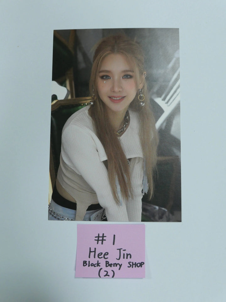 Loona '&' - BlockBerryCreative SHOP Pre-order Benefit Postcard - HALLYUSUPERSTORE