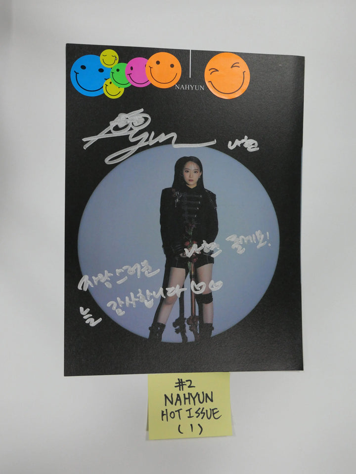 Purple Kiss, Hot Issue, Lunarsolar - A Cut Page From Fansign Event Albums - HALLYUSUPERSTORE
