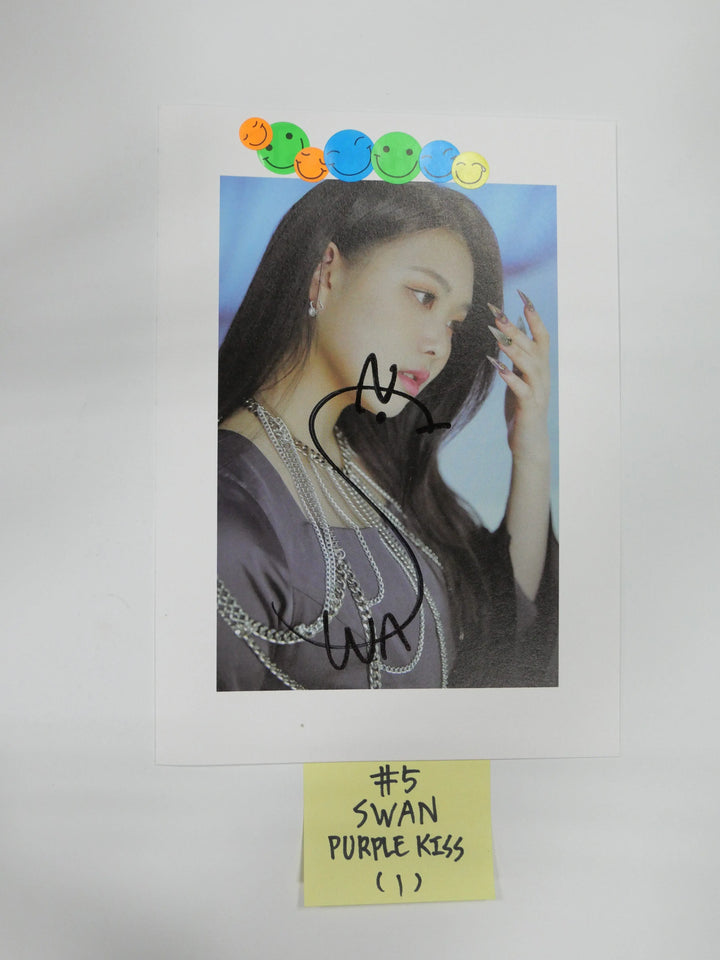 Purple Kiss, Hot Issue, Lunarsolar - A Cut Page From Fansign Event Albums - HALLYUSUPERSTORE