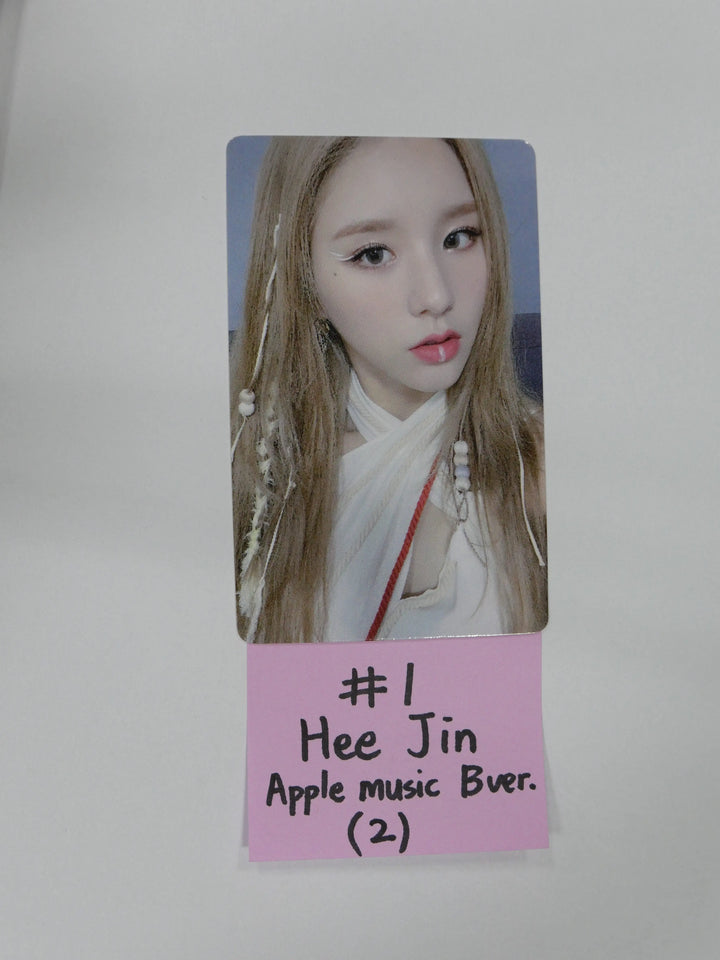Loona '&' - Applemusic Fan Sign Event Photocard Ver. 2 (Updated 7-16) - HALLYUSUPERSTORE