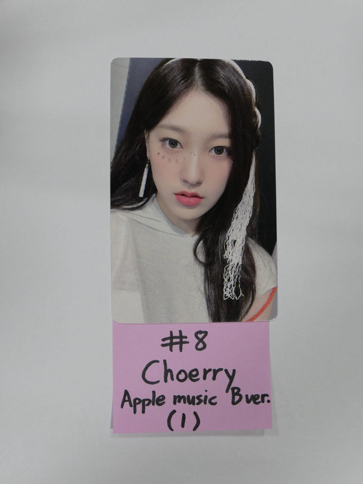 Loona '&' - Applemusic Fan Sign Event Photocard Ver. 2 (Updated 7-16) - HALLYUSUPERSTORE