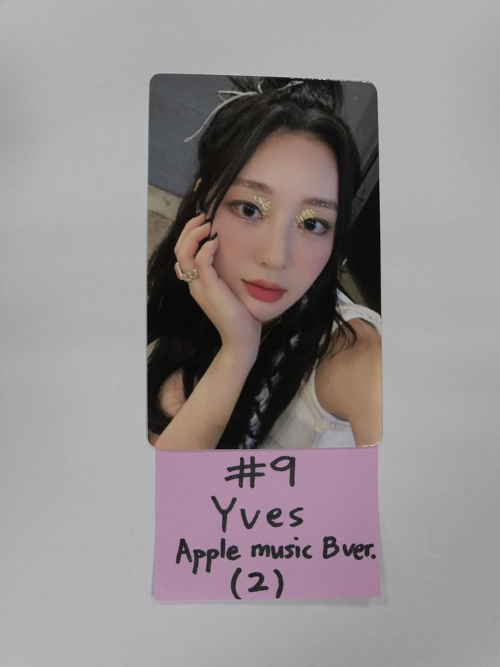 Loona '&' - Applemusic Fan Sign Event Photocard Ver. 2 (Updated 7-16) - HALLYUSUPERSTORE