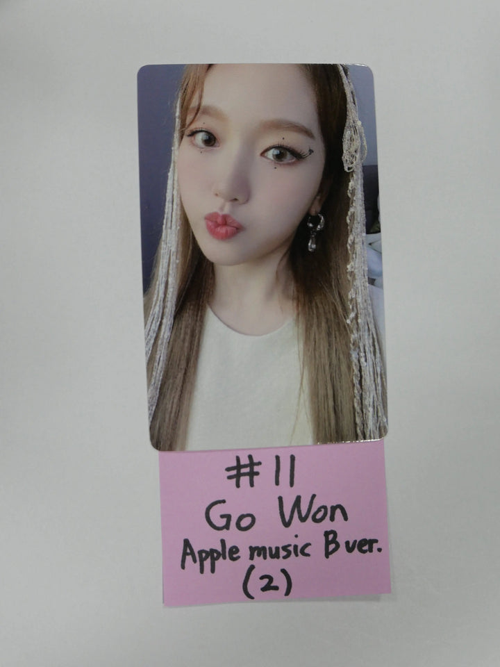 Loona '&' - Applemusic Fan Sign Event Photocard Ver. 2 (Updated 7-16) - HALLYUSUPERSTORE